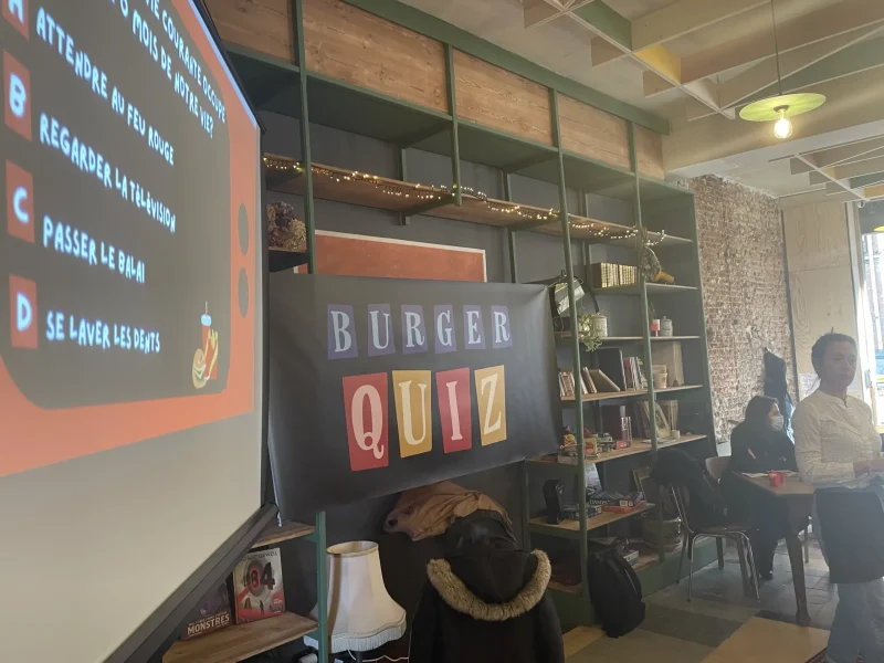 decor-burger-quizz-scaled